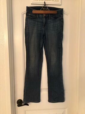 👖 Lee Flex Motion Bootcut Jeans – Regular Fit | Mid Rise | Gap-Free Waist
